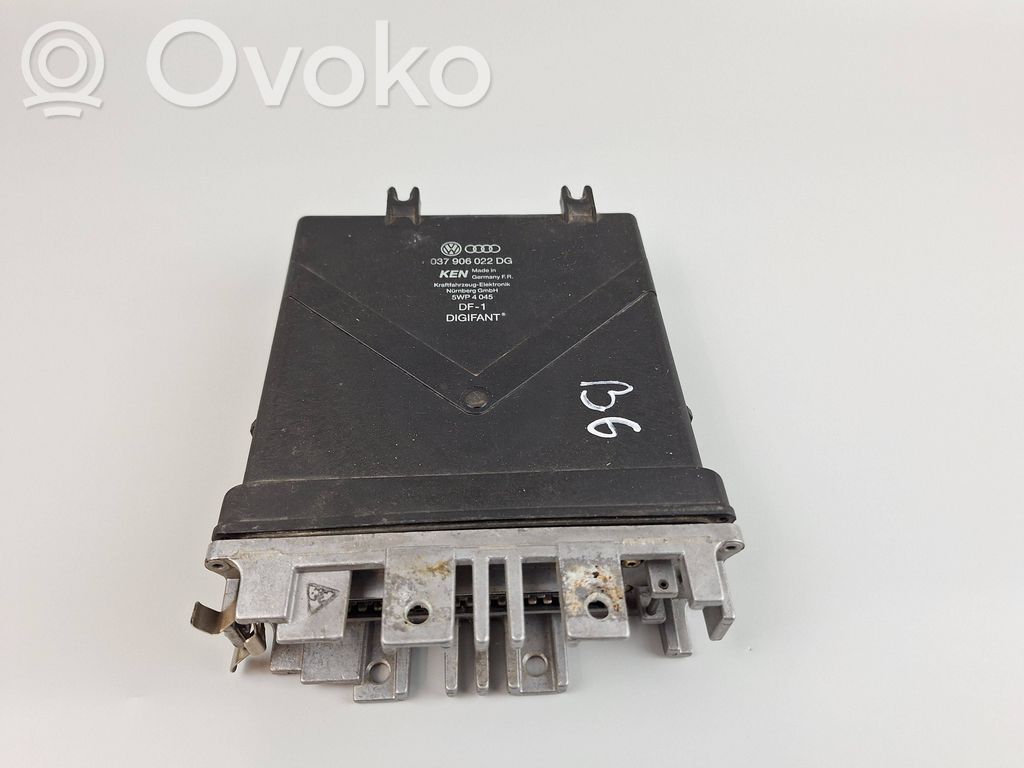 Engine control unit/module   037906022DG,5WP4045