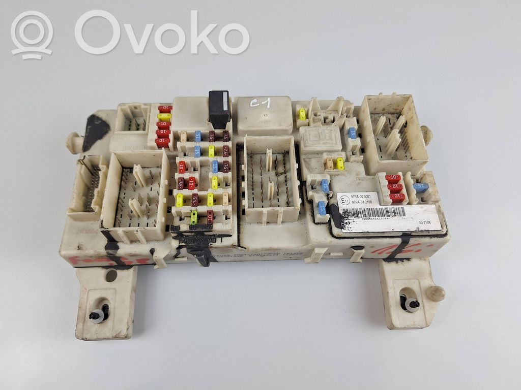 Ford Focus Fuse module 