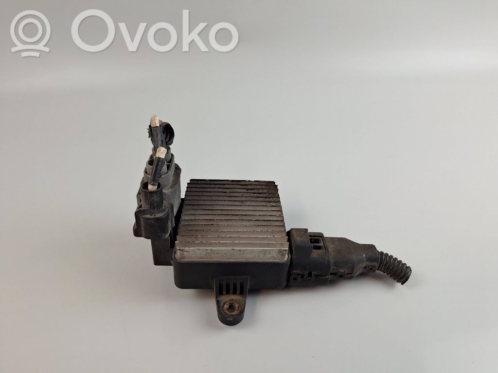 Hyundai Sonata Heater blower fan relay 