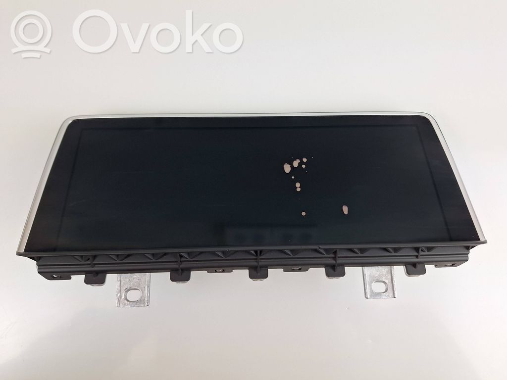 Monitor / wyświetlacz / ekran   9347878,934787803,934787803