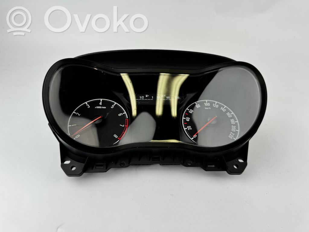 Opel Corsa E Speedometer (instrument cluster) 