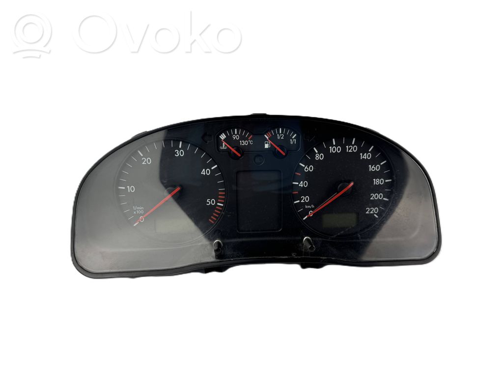 Volkswagen PASSAT B5 Nopeusmittari (mittaristo) 