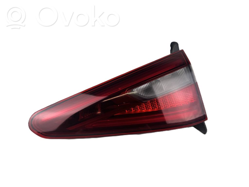 Alfa Romeo Stelvio Lampy tylnej klapy bagażnika 