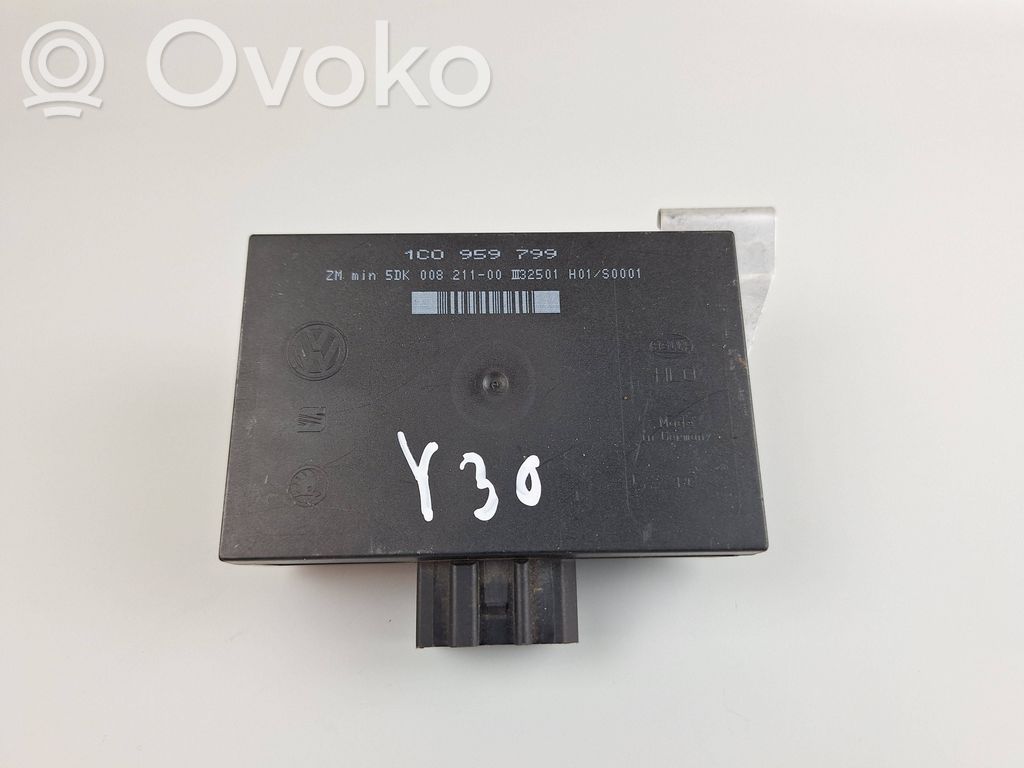 Volkswagen PASSAT B5 Módulo de confort/conveniencia 