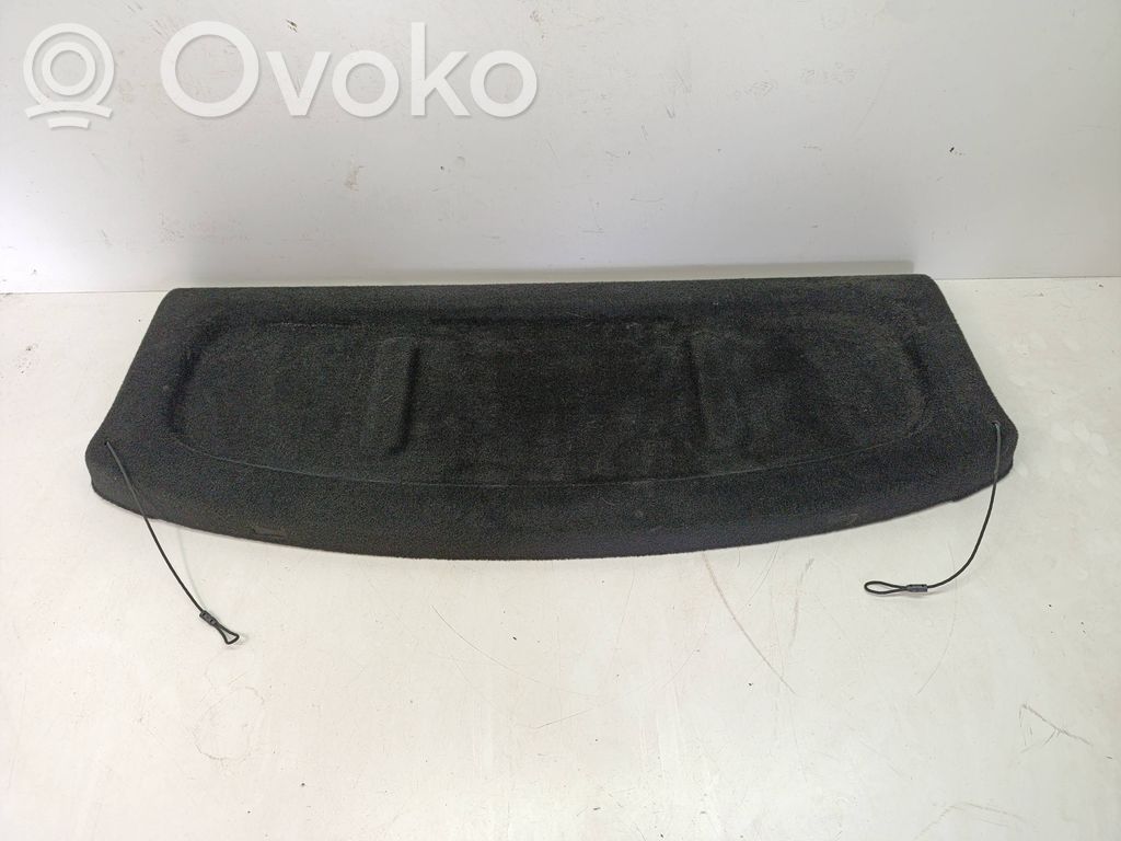 KIA Rio Hutablage 