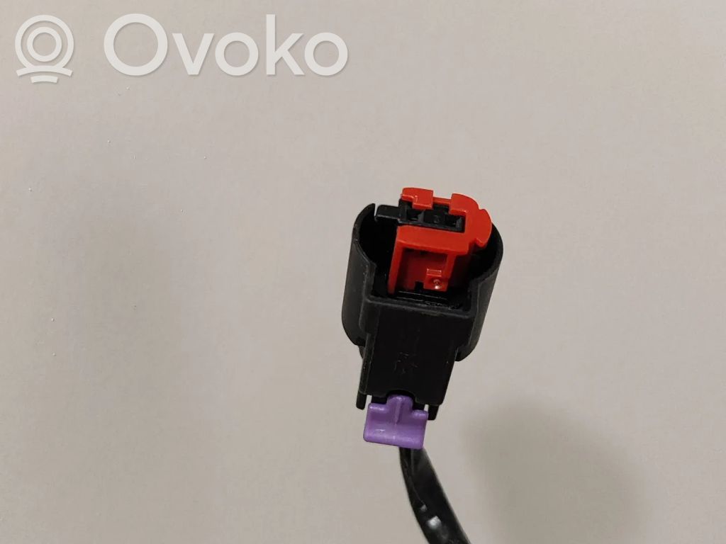Otros cableados   T62QC270653675,Z39712796,P68228599AD