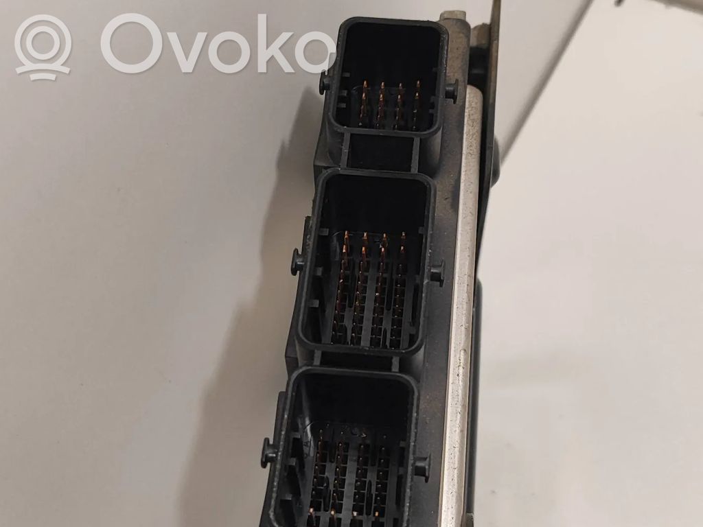 Engine control unit/module   9658944580,0281011629