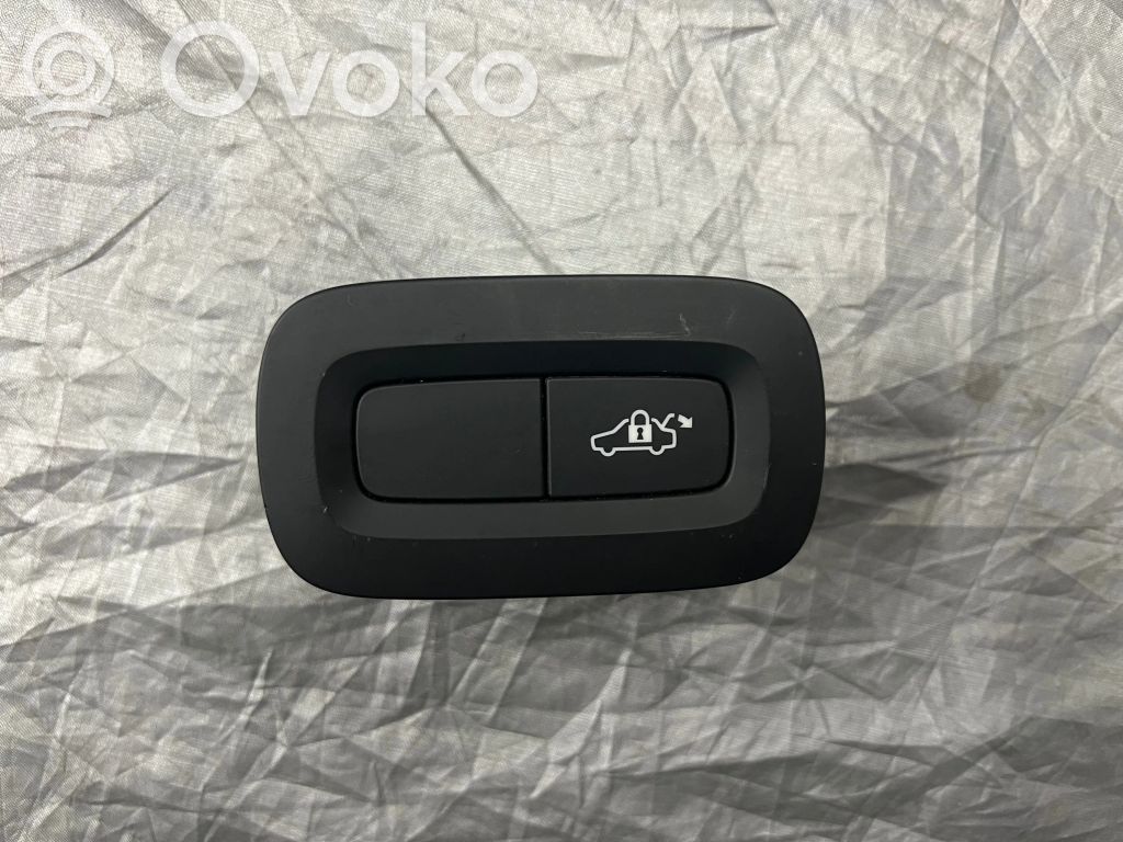 Volvo S60 Tailgate/boot open switch button 