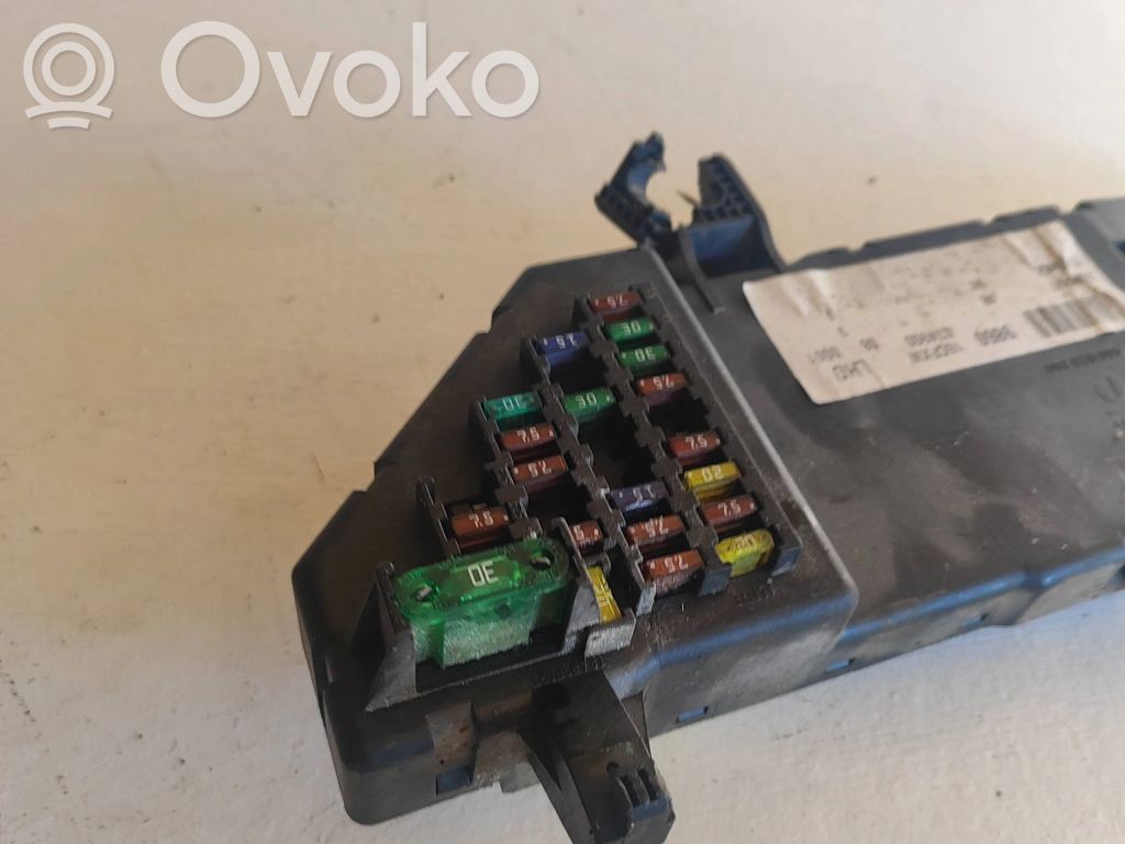 Opel Vectra C Fuse module 