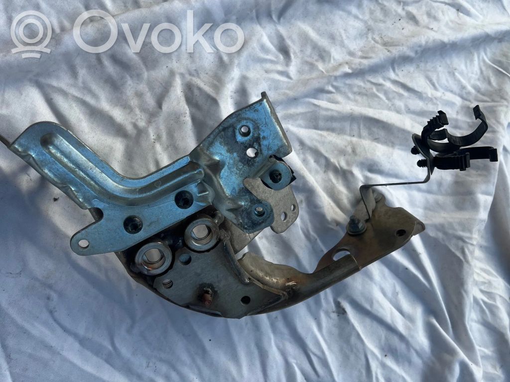 Volvo S60 Inne części komory silnika 