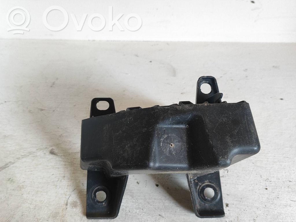 Citroen C4 I Rear bumper mounting bracket 