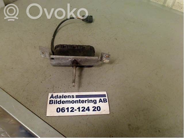 Volvo XC70 Silniczek wycieraczki lampy przedniej 