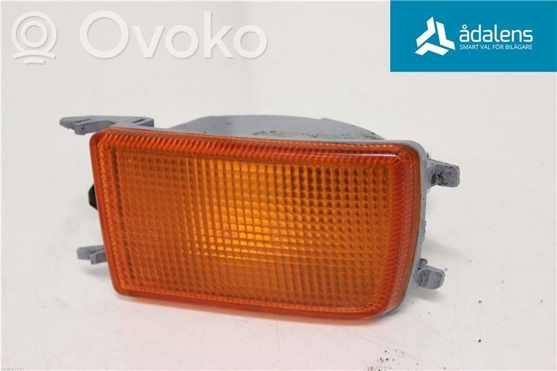 Volkswagen Vento Kierunkowskaz przedni 