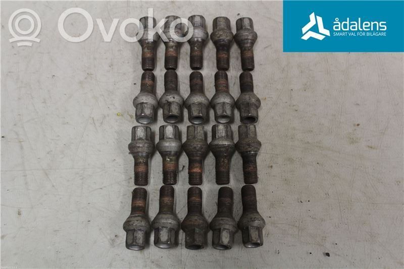 Citroen Jumpy Nuts/bolts 