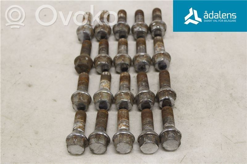 Volvo S80 Tuercas/tornillos 