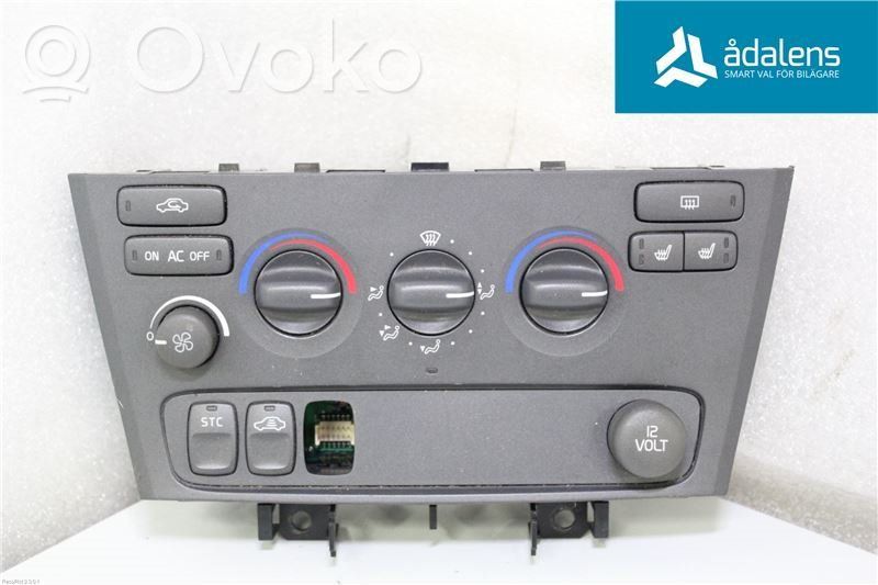 Volvo V70 Climate control unit 