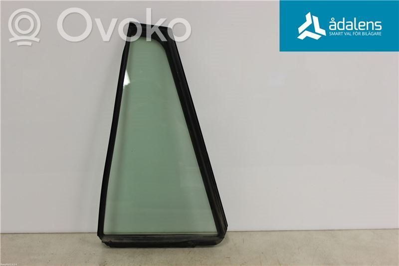 Subaru Outback Ventanilla de ventilación de la puerta trasera 
