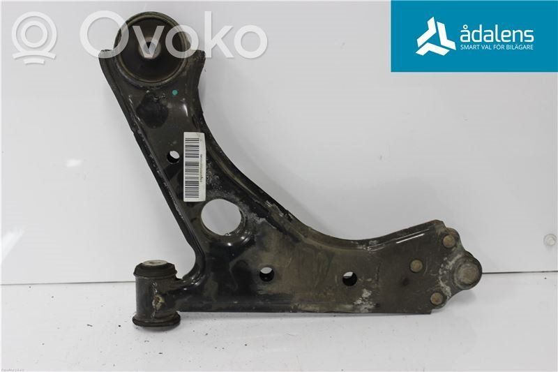 Opel Corsa D Front lower control arm/wishbone 