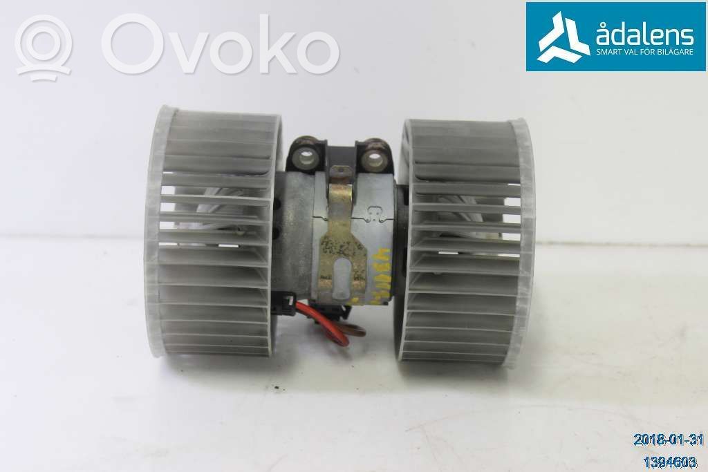 BMW X3 E83 Mazā radiatora ventilators 