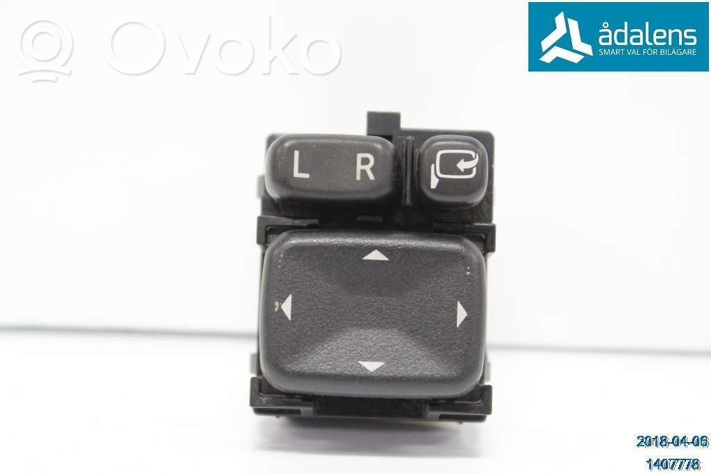 Isuzu D-Max Wing mirror switch 