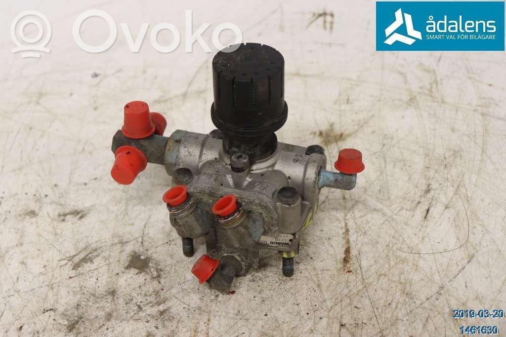 Volvo S90, V90 Scheinwerfer 