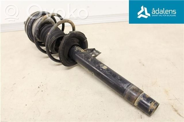 BMW 3 E46 Priekšpusē amortizators ar atsperi 