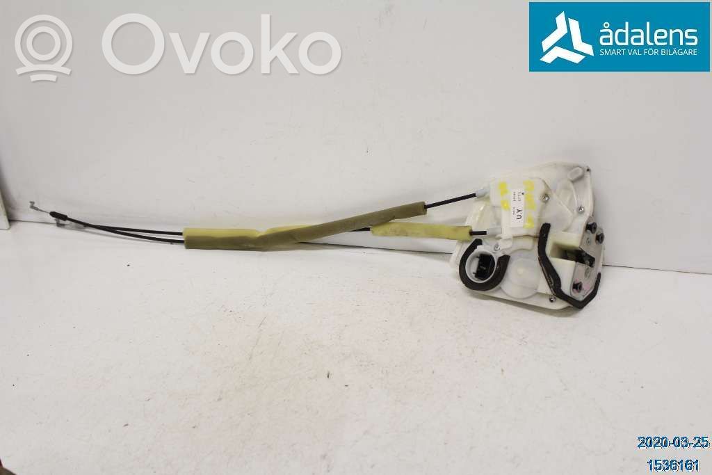 Mazda 2 Centrālās atslēgas motoriņš 