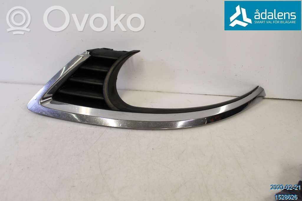 Saab 9-5 Front bumper lower grill 