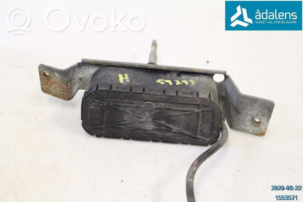 Volvo V70 Silniczek wycieraczki lampy przedniej 