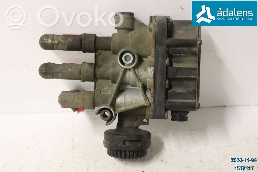 Volvo S90, V90 Scheinwerfer 