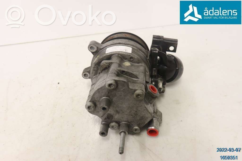 Vairo stiprintuvo siurblys   32416760070,6760070