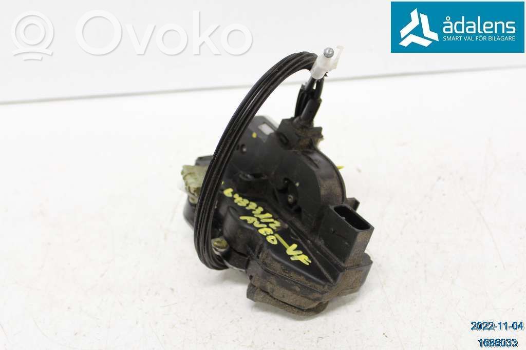 Central locking motor   3023881