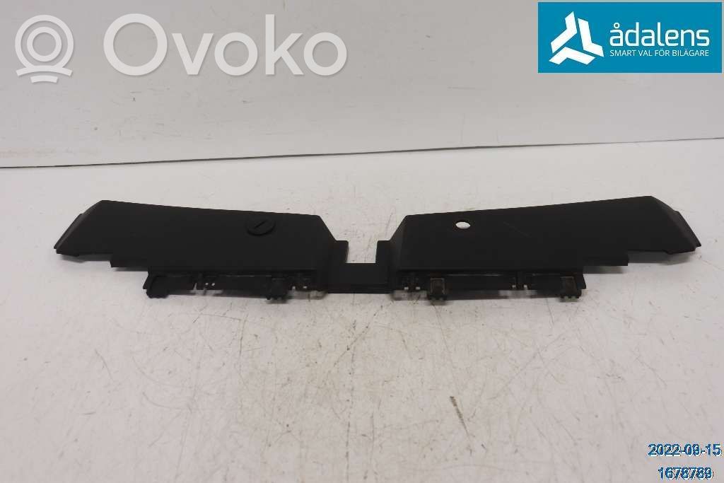 Volvo 940 Radiatoriaus oro nukreipėjas (-ai) 