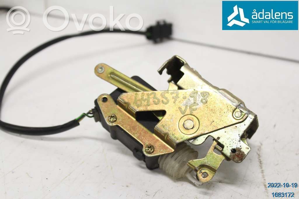 Volvo 940 Front door lock 