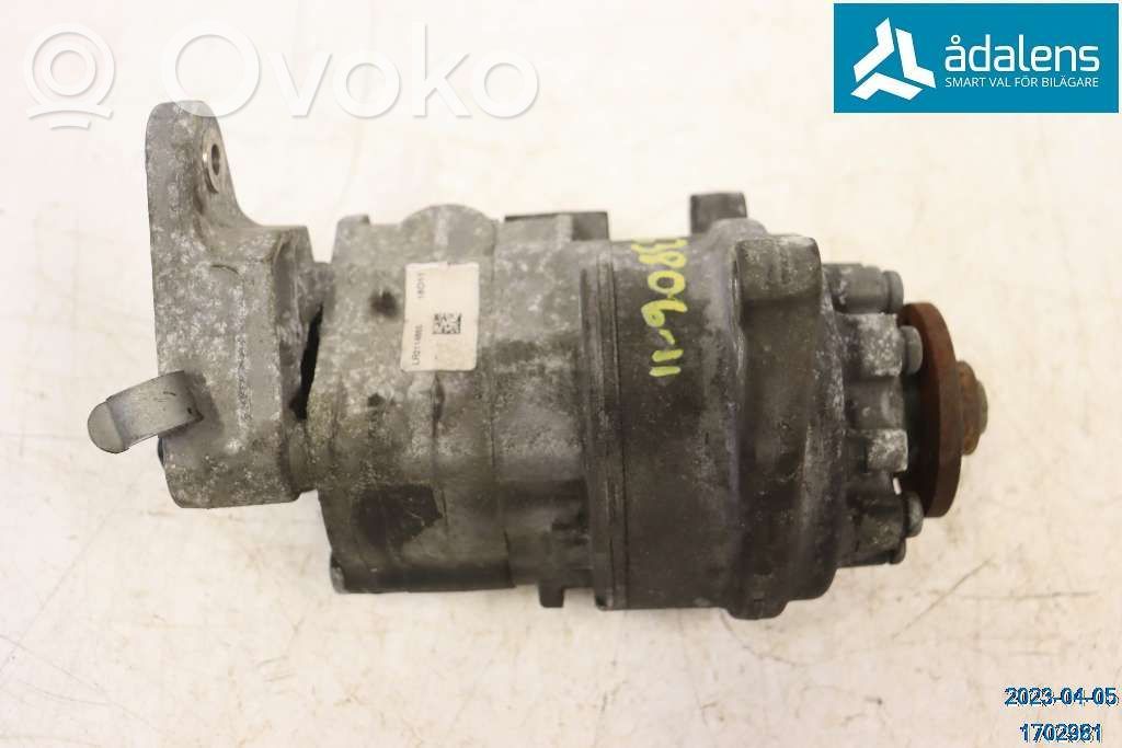 BMW X5 E70 Ohjaustehostimen pumppu 