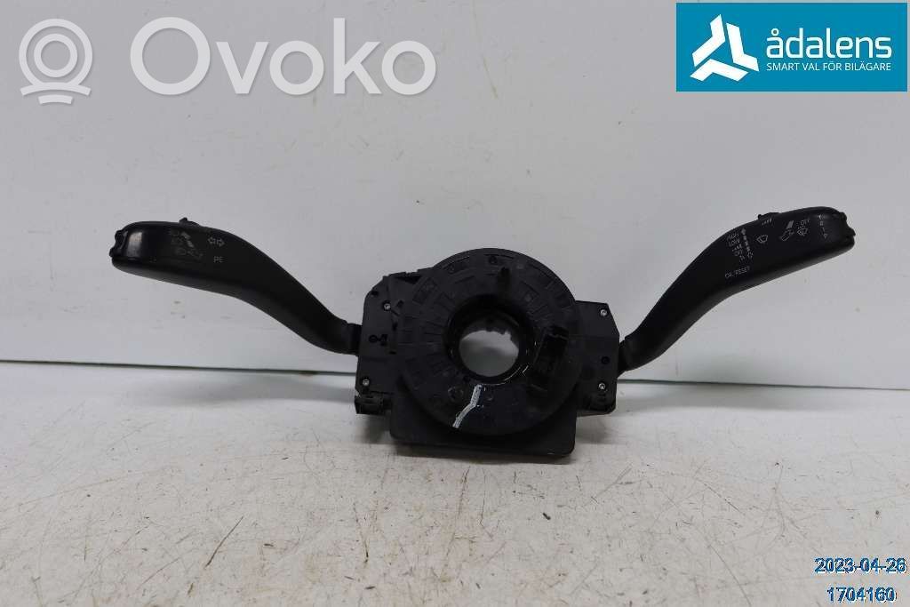 Volkswagen Amarok Wiper turn signal indicator stalk/switch 