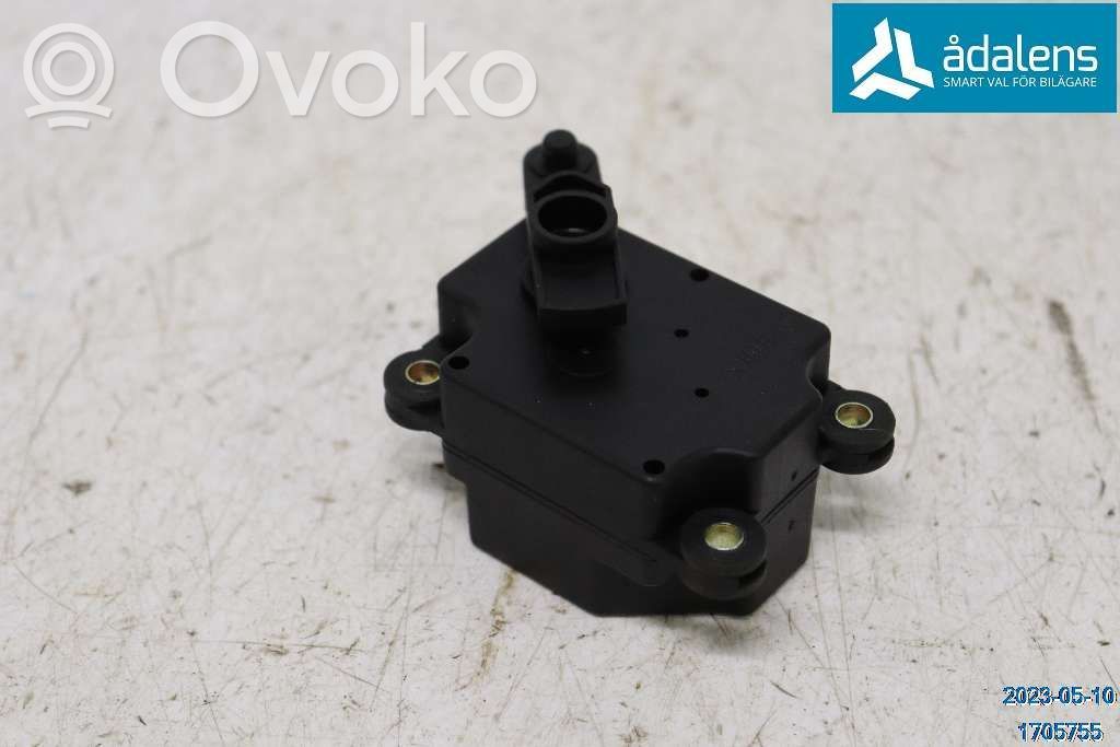 Volvo V70 Motorino attuatore ricircolo aria dell’A/C 