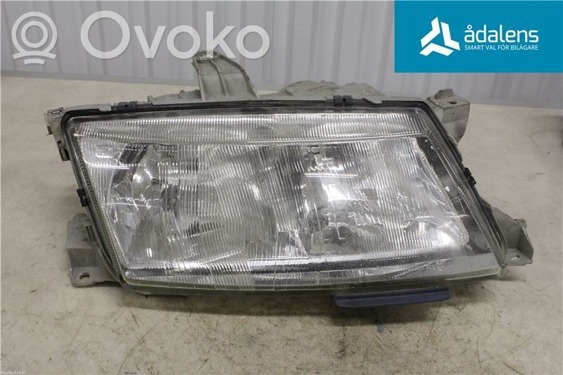 Headlight/headlamp   5284468