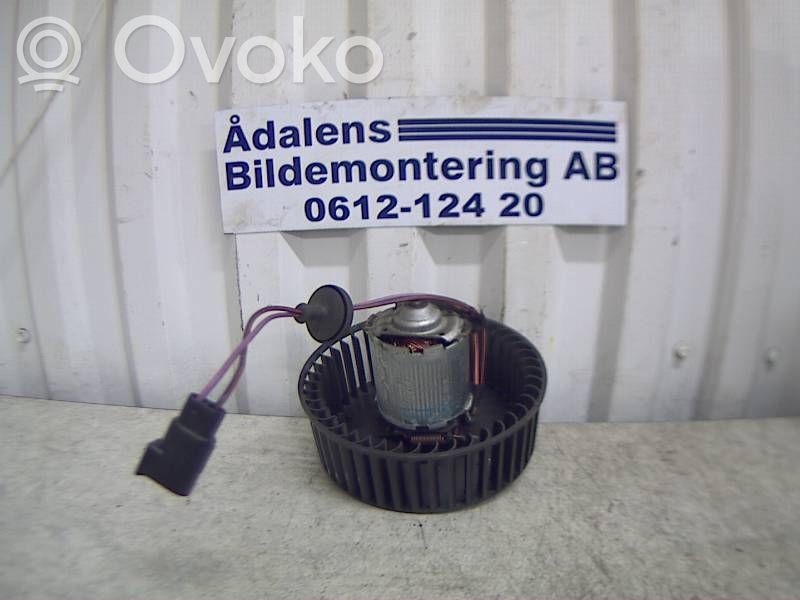 Ford Fiesta Ventilator aerotermă 