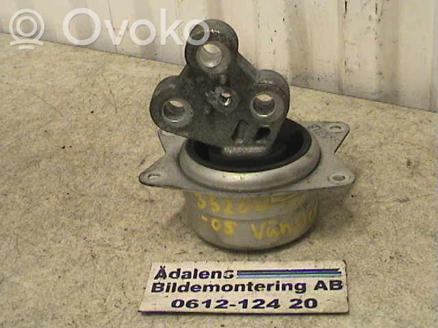 Saab 9-3 Ver2 Engine mounting bracket 