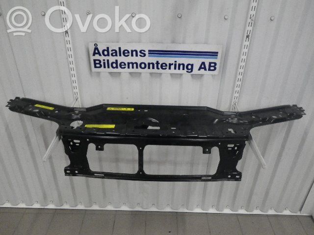 Volvo S80 Radiatoru panelis 