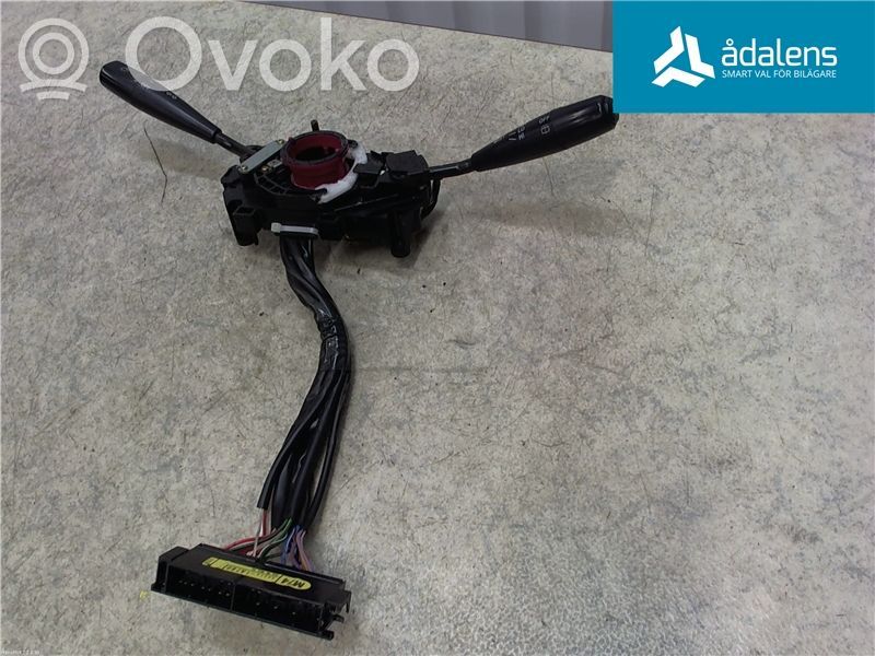Toyota Corolla E110 Rokturu komplekts 