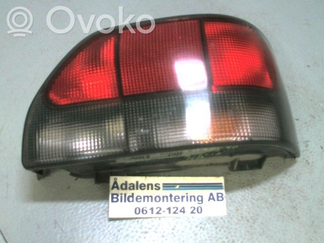 Renault Clio I Rear/tail lights 