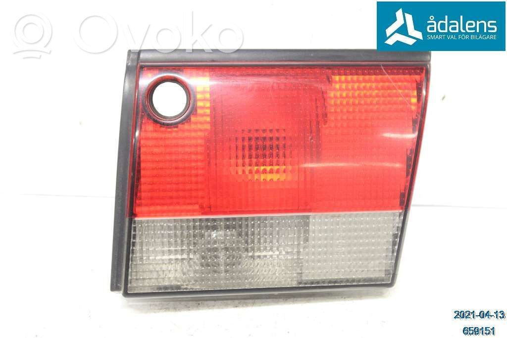 Tailgate rear/tail lights   4957429