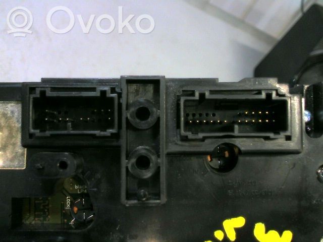 Climate control unit   8691948,8682928