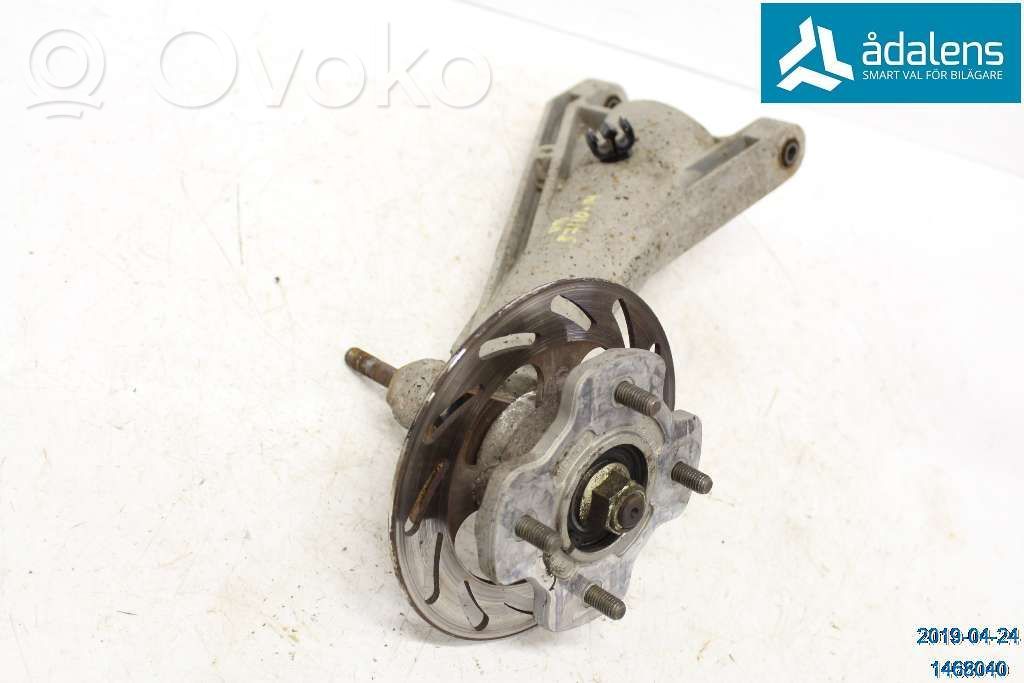 Rear control arm