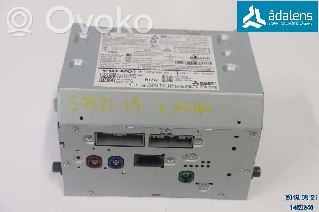 Volvo XC90 Radio/CD/DVD/GPS head unit 