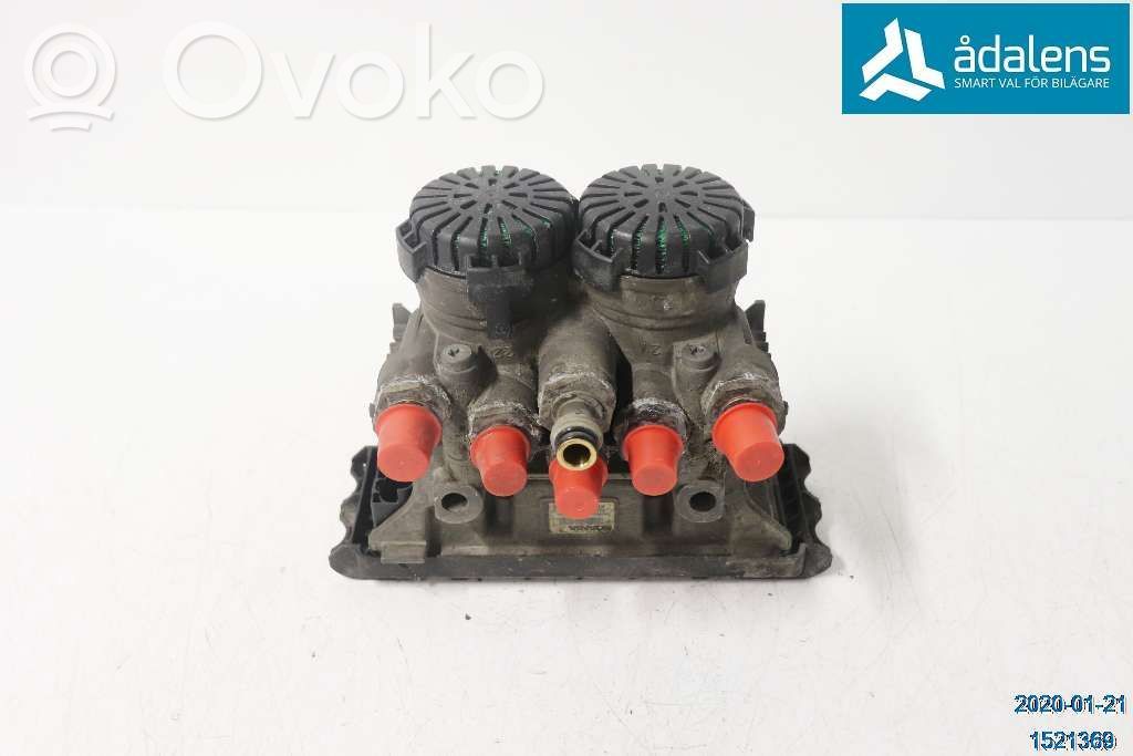 Volvo S90, V90 Scheinwerfer 