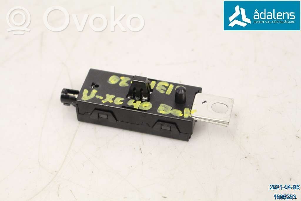 Volvo XC40 Antenos stiprintuvas 