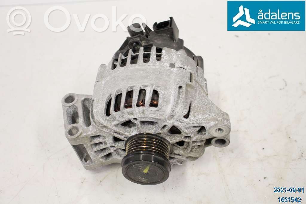 Volvo V40 Ģenerators 
